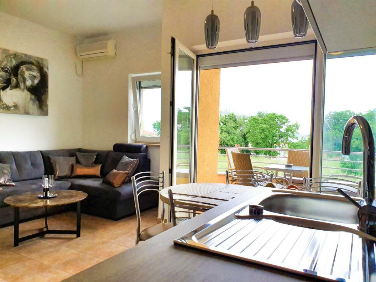Appartement Lastovka Posesi à Medulin Extérieur photo